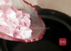 皮蛋粥的做法图解2