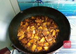 土豆烧排骨的做法图解6