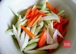 西芹炒腰果的做法图解5