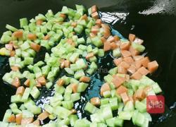 黄瓜玉米粒的做法图解5