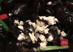 凉拌云耳的做法图解8