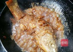 红烧鲤鱼的做法图解7