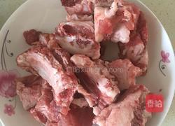 排骨烩酸菜 主食（炸馒头）的做法图解1