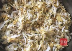 排骨烩酸菜 主食(炸馒头)的做法图解5