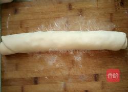 葡萄干花卷的做法图解2