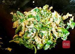 鸡蛋芹菜叶的做法图解8