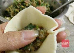 香菜香菇猪肉馅饺子的做法图解16