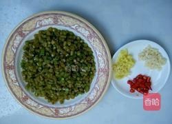 酸豆角炒肉末的做法图解3
