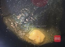 罗勒青酱鲜虾炖饭的做法图解3