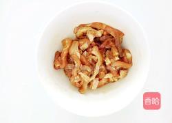 豆芽炒肉的做法图解2