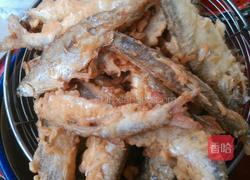 鲜炸溪鱼仔的做法图解5