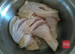 新奥尔良风味烤全鸡腿的做法图解1