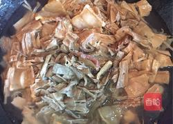 五花肉炒笋干的做法图解6