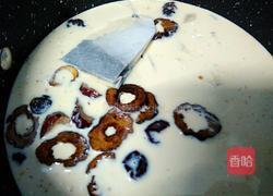 桂圆红枣奶茶的做法图解9