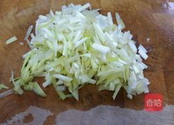 韭黄炒鸡蛋的做法图解2