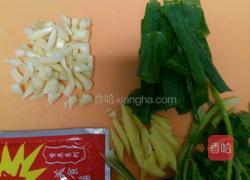 油闷大虾的做法图解2