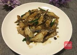 黄豆酱焖剥皮鱼的做法图解9