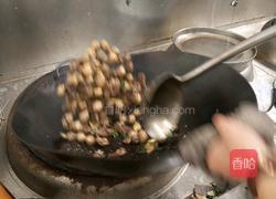 鲜菇炒肾球的做法图解2