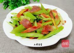 一见倾心（西芹炒香肠）的做法图解9