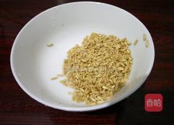红豆燕麦仁大米粥的做法图解3