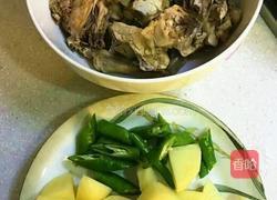 土豆鸡块的做法图解3