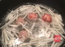 肉丸萝卜汤的做法图解5