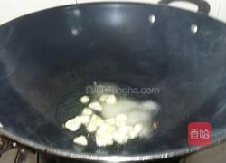 蒜香炒卷心菜的做法图解3