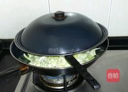 蒜香炒卷心菜的做法图解6
