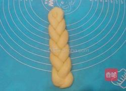 蔓越莓干酥粒辫子面包的做法图解8