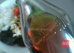 炝拌西兰花黑木耳的做法图解6