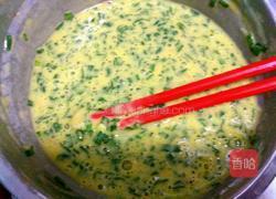 韭菜虾皮鸡蛋卷的做法图解5