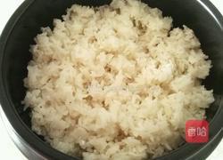 腊肠石锅拌饭的做法图解8