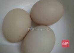 当归红枣鸡蛋汤的做法图解3