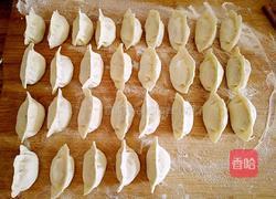 扇贝芹菜肉饺子的做法图解5