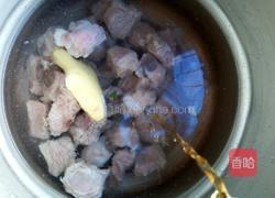 蘑菇炖排骨的做法图解5