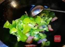 腊肉炒青椒的做法图解5