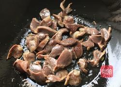 花菜炒鸭胗的做法图解3