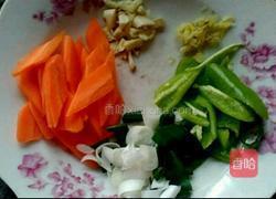 胡萝卜炒豆腐的做法图解2