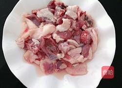 南檬酸菜鸭的做法图解1