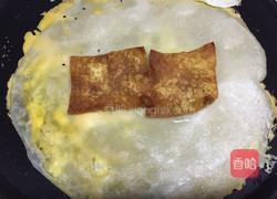 煎饼果子的做法图解9