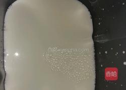 老酸奶的做法图解2