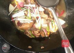 辣炒鸡翅跟的做法图解2