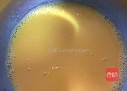 花生酱蛋糕卷的做法图解2