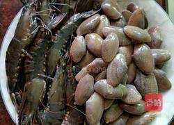 海鲜面汤的做法图解2