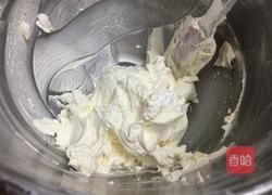 巧克力水果蛋糕的做法图解1