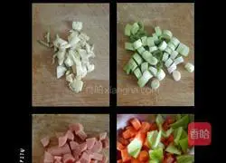 Illustration of how to make golden fried steamed buns 2