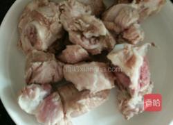 淮山煲筒骨的做法图解1