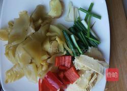 酸菜炒肚片的做法图解5