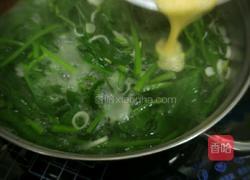 蛋花菠菜汤的做法图解5