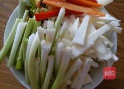 素炒五彩丝的做法图解2